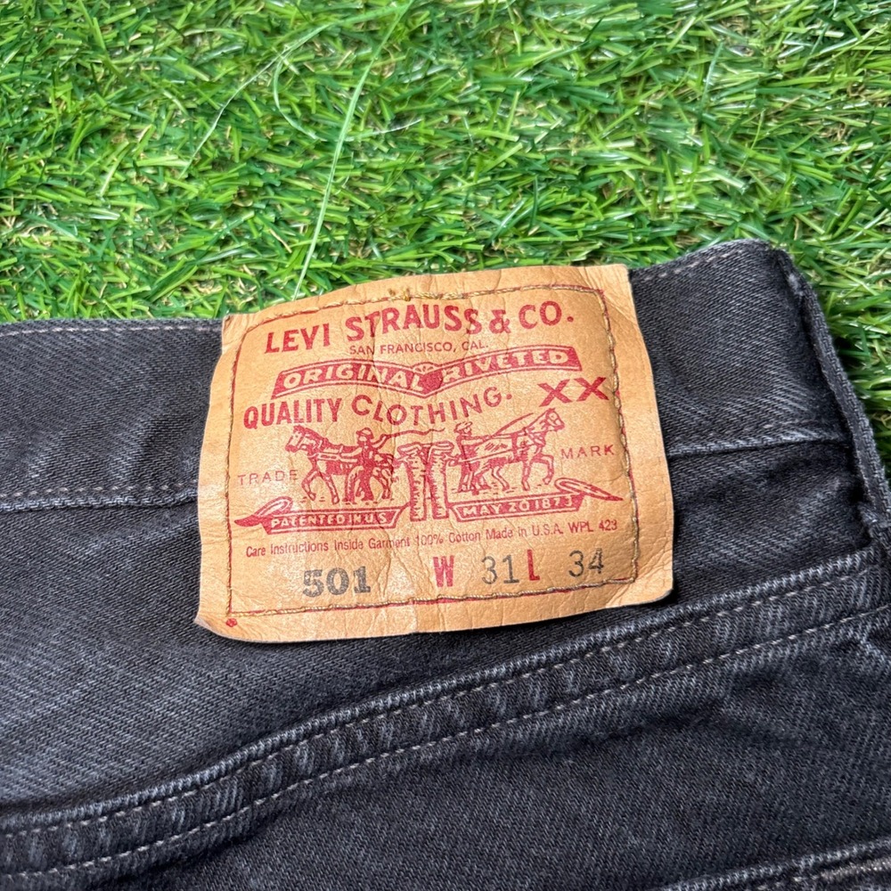 Vintage Levis 501 Black Denim Jeans Made in USA 1998 Button Fly W31 L34 501-0660 - Picture 14 of 16
